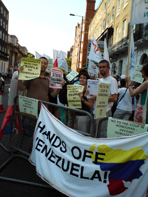 london_honduras_picket-1.jpg